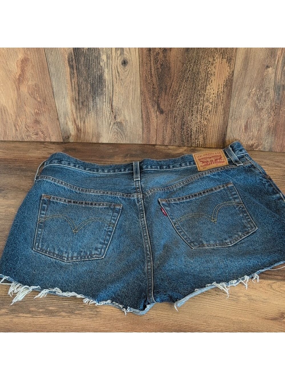 Levi's Blue Distressed High Waist Cut off Jean Shorts W34 V174 - Picture 4 of 9